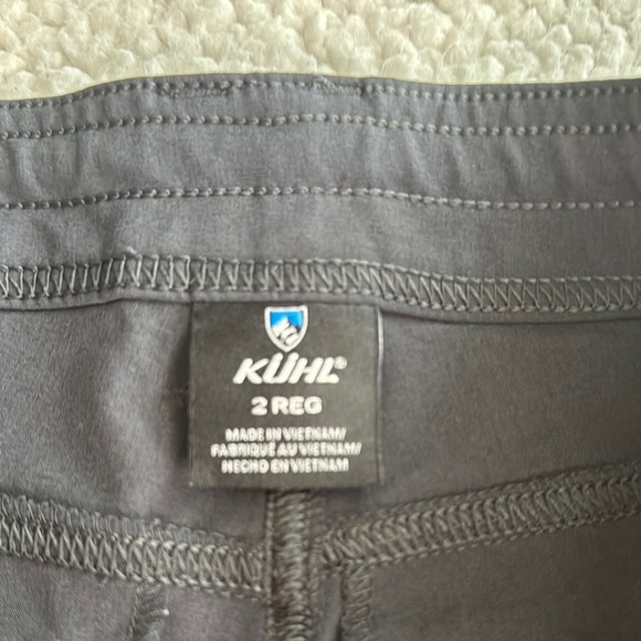 Kuhl Women's Gray Cargo Pants - Picture 2 of 7